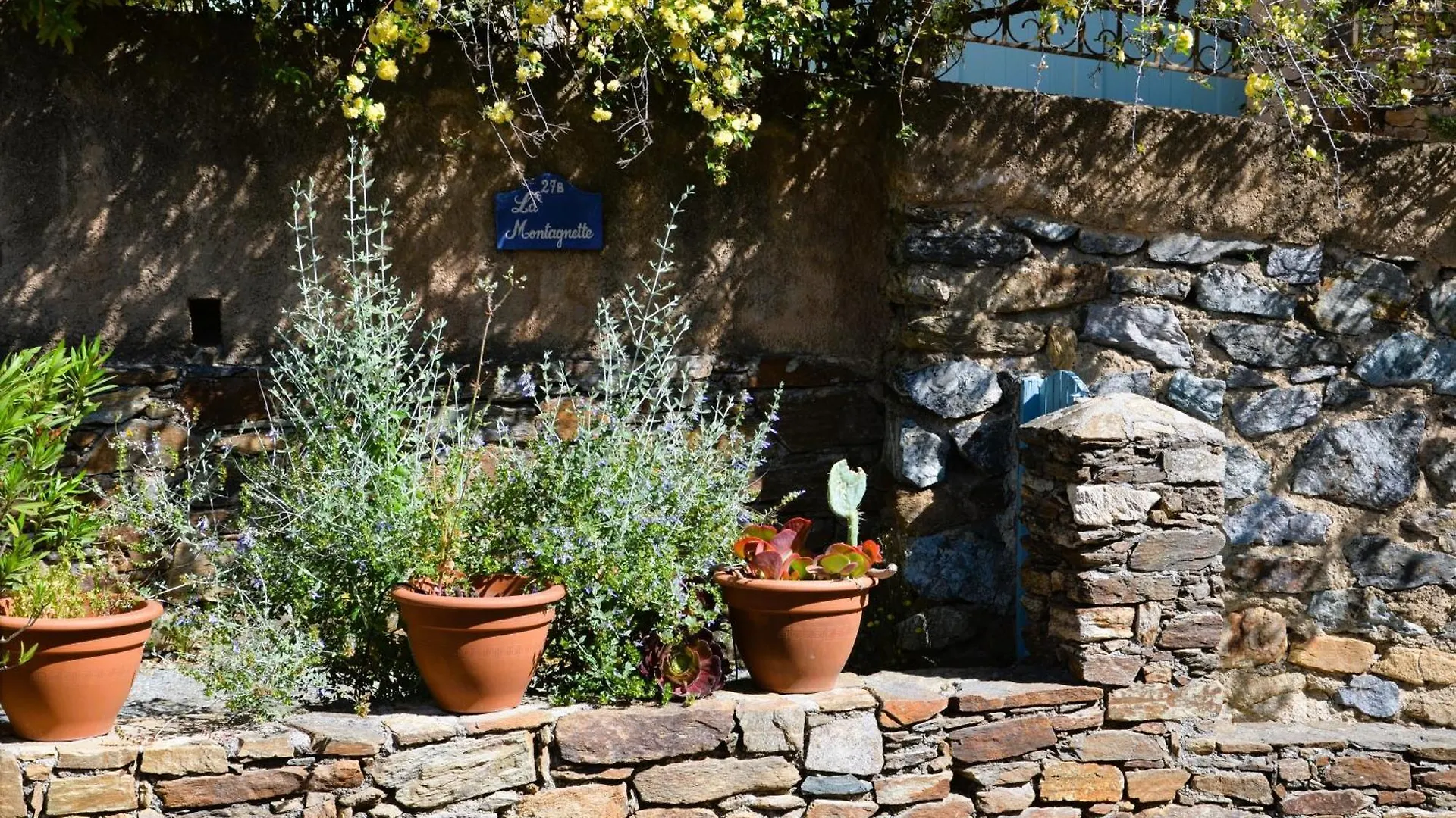 Grilaf - Au Coeur Du Village Typique De Grimaud Appartement Coquet 0*,